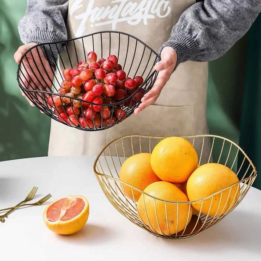 Sleek Wire Fruit Bowl – Gold & Black Iron Basket for Kitchen, Dining & Coffee Table