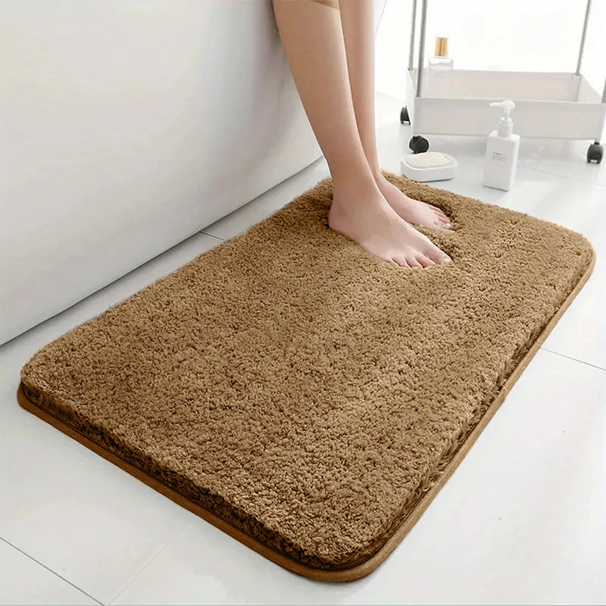Ultra-Soft Anti-Slip Bathroom Mat – Thickened Washable Long Hair Carpet