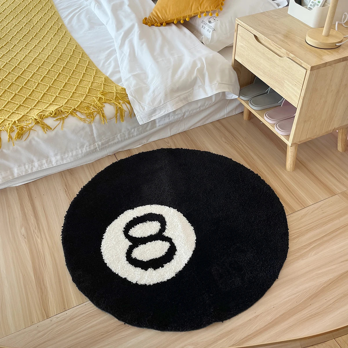 8 Ball Billiards Round Plush Rug β Anti-Slip Soft Carpet for Bedroom or Lounge