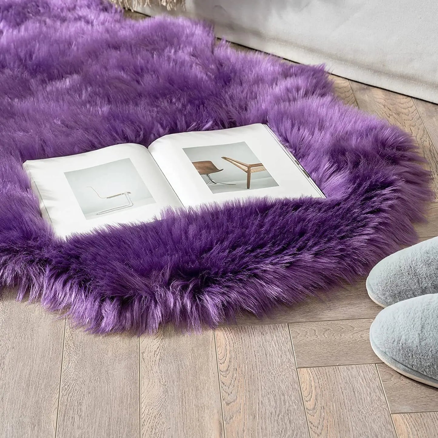 Soft Sheepskin Rug – Fluffy Faux Fur Carpet for Bedroom, Sofa & Living Room