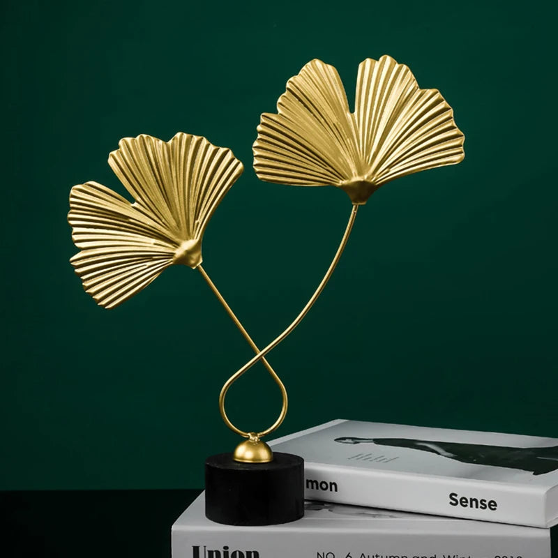 Elegant Gold Ginkgo Leaf Sculpture – Iron Desktop Art for Home & Office Decor