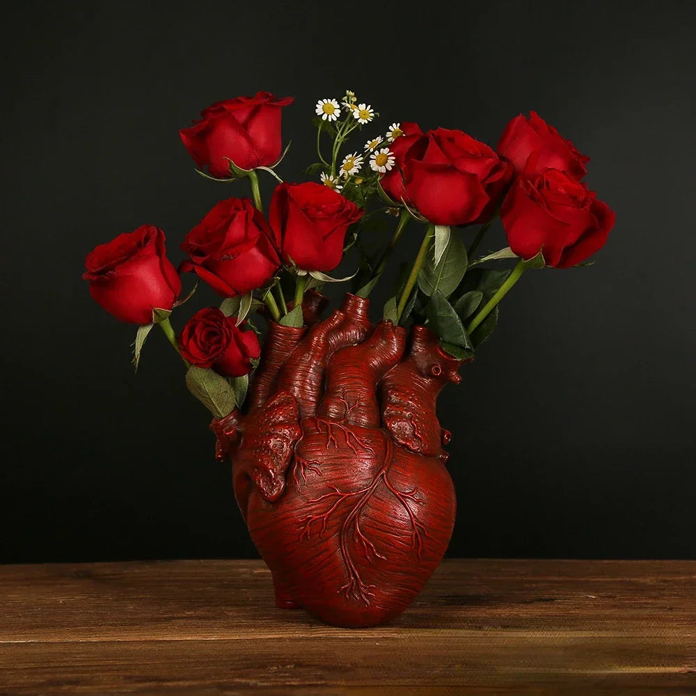 Anatomical Heart Vase – Artistic Ceramic Statement Piece