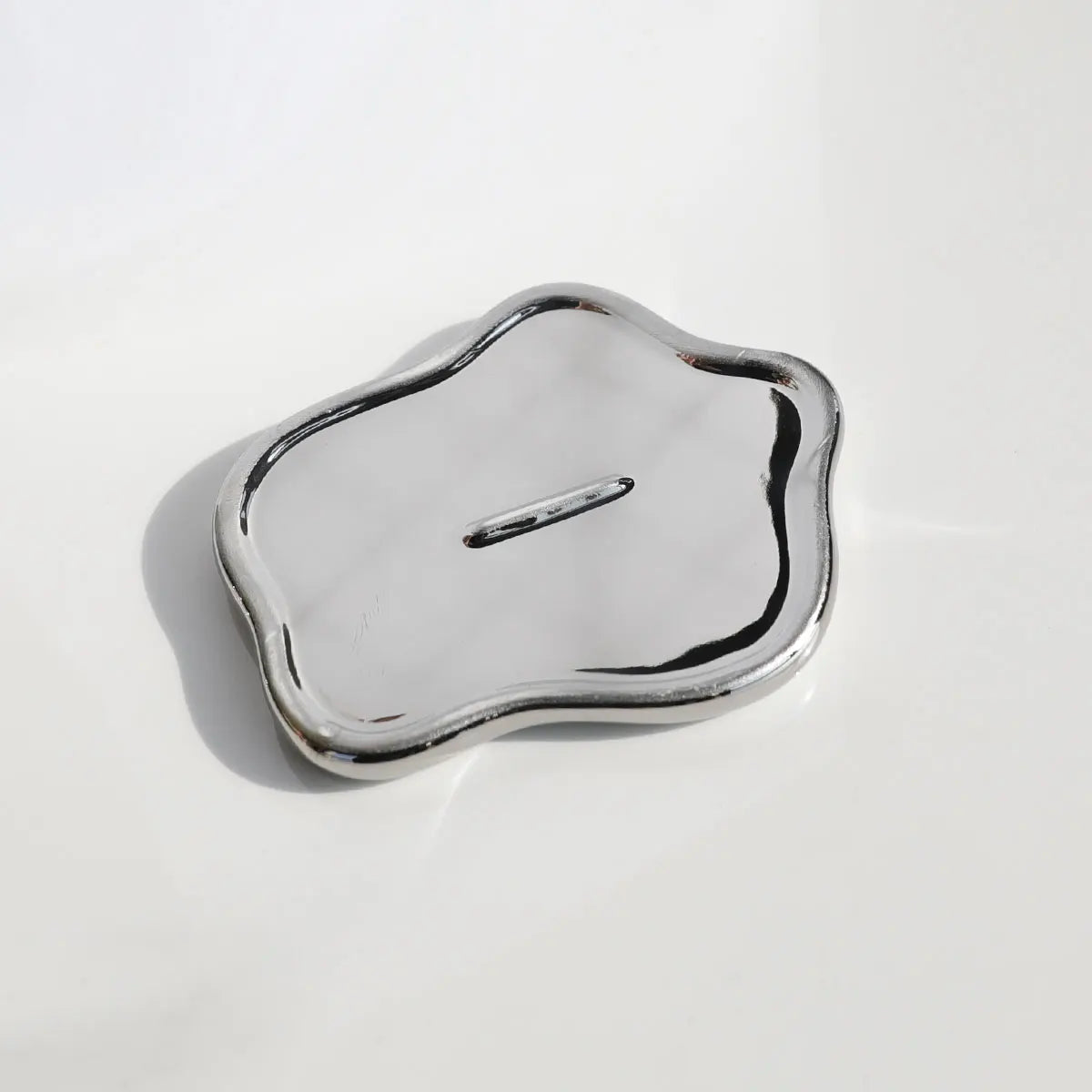 Modern Irregular Ceramic Jewelry Tray – Silver Oval Ring & Key Holder Dish for Vanity, Desk, or Gift