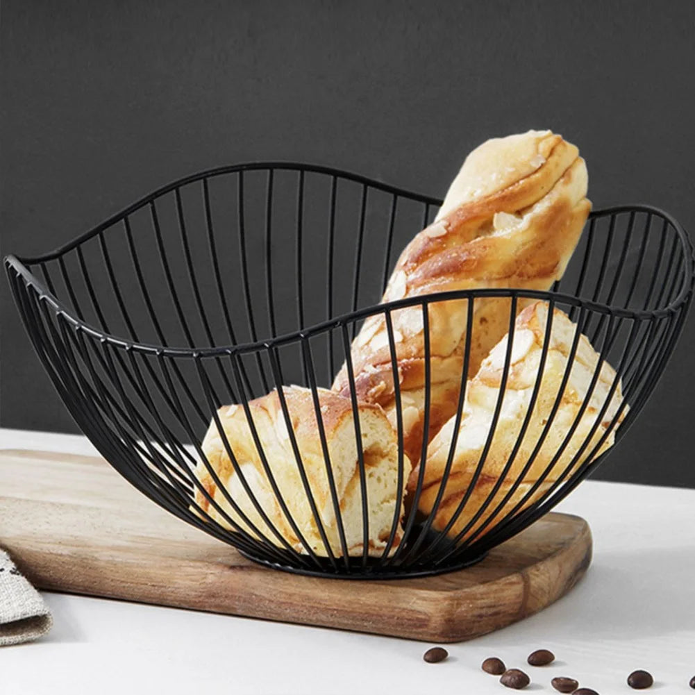 Sleek Wire Fruit Bowl – Gold & Black Iron Basket for Kitchen, Dining & Coffee Table