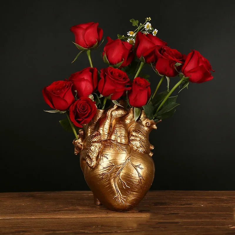 Anatomical Heart Vase – Artistic Ceramic Statement Piece