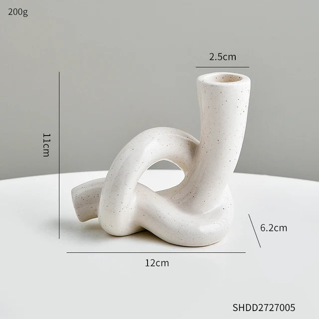 Modern Knot Ceramic Candle Holder – Minimalist Sculptural Taper Stand for Home Decor