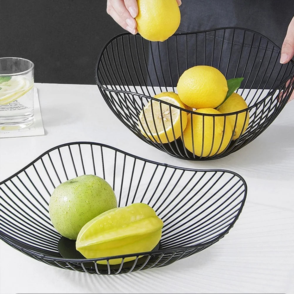 Sleek Wire Fruit Bowl – Gold & Black Iron Basket for Kitchen, Dining & Coffee Table