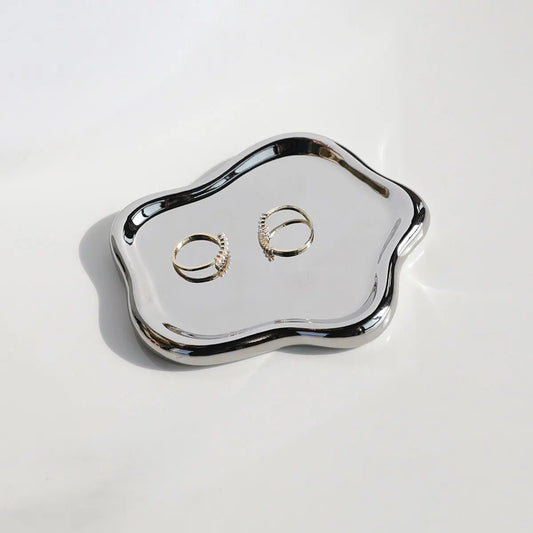 Modern Irregular Ceramic Jewelry Tray – Silver Oval Ring & Key Holder Dish for Vanity, Desk, or Gift