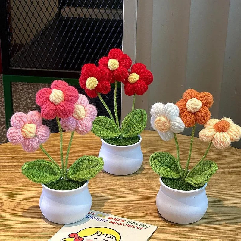 DIY Handwoven Woolen Mini Potted Flower – Cute Desk Decor & Gift