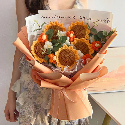 Crochet LED Flower Bouquet – Handmade Graduation & Wedding Gift