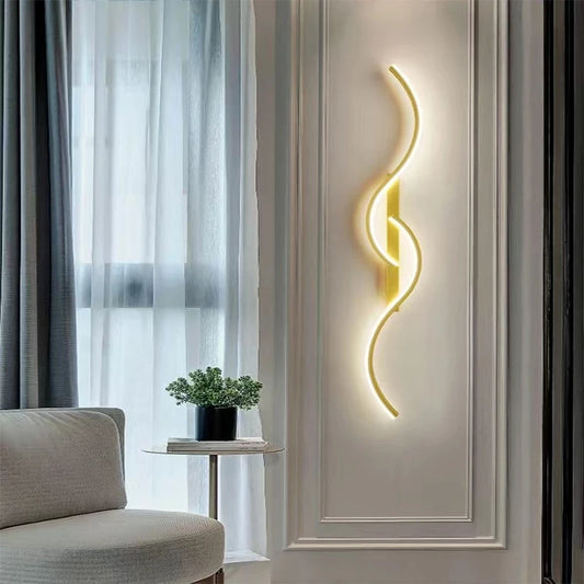 Lumen Curve Wall Light – Sculptural LED Fixture for Modern Spaces