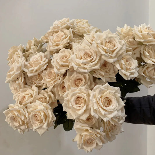 Vintage Ivory Artificial Rose Bouquet – 7 Heads